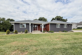 2481 Virginia Pkwy, Webster City, IA 50595