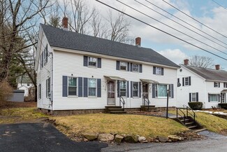 42 Upton St, Northbridge, MA 01534