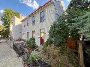 221 Covington Ave, Covington, KY 41011