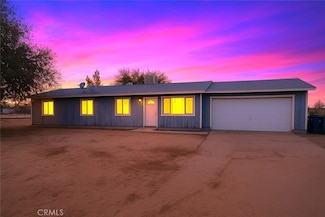 14420 Dos Palmas Rd, Victorville, CA 92392