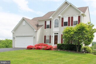 27 Newton Cir, West Grove, PA 19390
