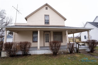 417 Nicholas St, Defiance, OH 43512