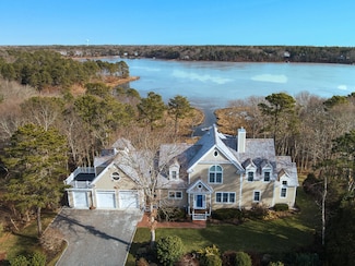55 Shoestring Bay Rd, Mashpee, MA 02649