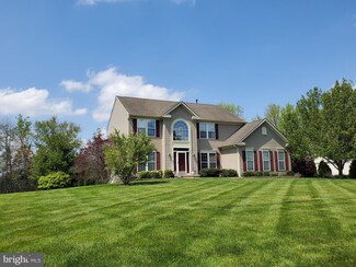 105 Dillons Ln, Mullica Hill, NJ 08062