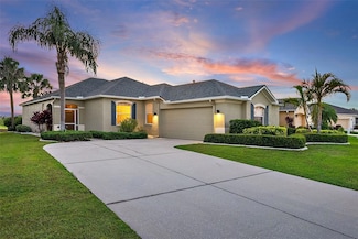 1111 Jasmine Creek Ct, Sun City Center, FL 33573
