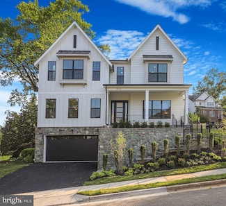 3514 N Potomac St, Arlington, VA 22213