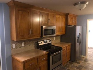 3120 Faraon St, Saint Joseph, MO 64501