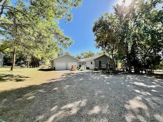21073 Country Oak Loop, Fergus Falls, MN 56537