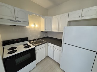 5 Royce Rd Unit 25, Allston, MA 02134