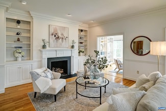 512 Worthington Dr Unit B, Charlottesville, VA 22903