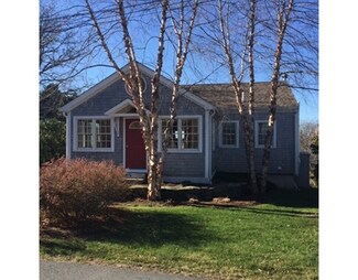 65A Cummings Ln, Westport, MA 02790