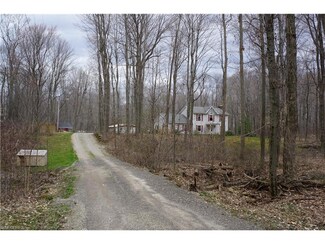 5345 Bassett Rd, Atwater, OH 44201