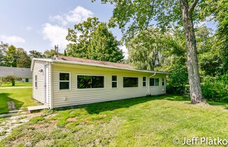 3038 Spring St, Fremont, MI 49412
