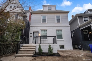 427 Melbourne St, Detroit, MI 48202