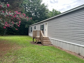 245 Coastal Dr, Byron, GA 31008