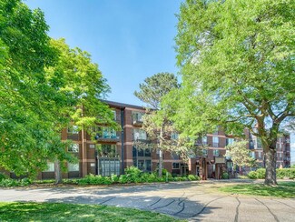 334 Cherokee Ave Unit 302, Saint Paul, MN 55107