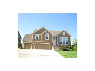 3012 NW 63rd St, Kansas City, MO 64151