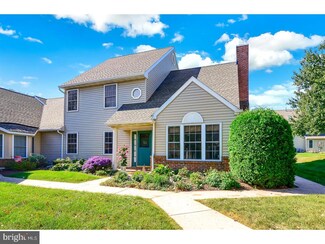 196 Heather Ln, Reading, PA 19610