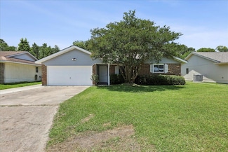 4916 Lawndale Ave, Orange, TX 77630