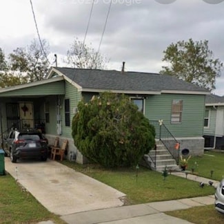 1920 Estalote Ave, Harvey, LA 70058