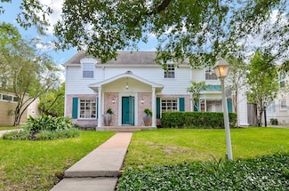 4385 Fiesta Ln, Houston, TX 77004