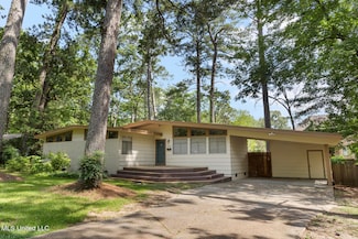 2067 Southwood Rd, Jackson, MS 39211