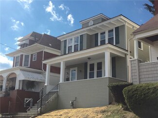 921 Virginia St, Martins Ferry, OH 43935