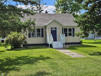 111 4th St SE, Ulen, MN 56585