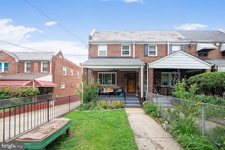 82 Allison St NE, Washington, DC 20011