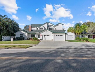 3061 Lakeview Dr, Sebring, FL 33870