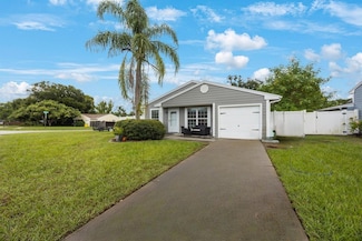 3861 Regent Dr, Palm Harbor, FL 34684