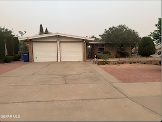 1700 Jerry Abbott St, El Paso, TX 79936
