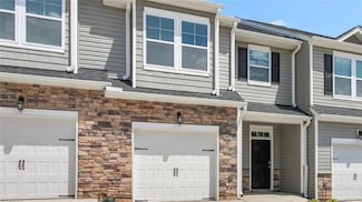 1256 Evelynnview Ln, Kernersville, NC 27284
