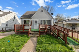 7044 Continental Ave, Warren, MI 48091