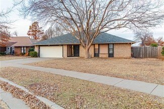 2801 Countrywood Ln, Edmond, OK 73012