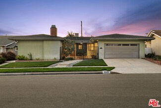 5949 S Garth Ave, Los Angeles, CA 90056