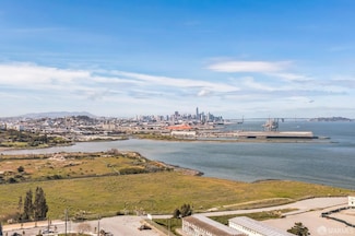 10 Innes Ct Unit 406, San Francisco, CA 94124