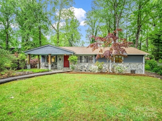 95 Whitney Ave, Tryon, NC 28782