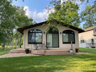 4686 Mohawk Trail, Gladwin, MI 48624