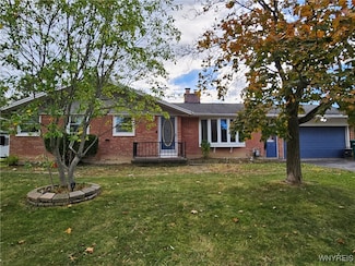 5578 Northside Dr, Hamburg, NY 14075