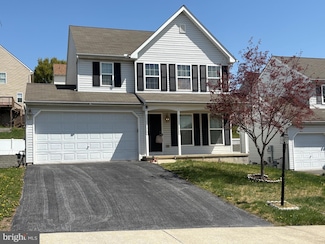 310 Thomas Armor Dr, Windsor, PA 17366