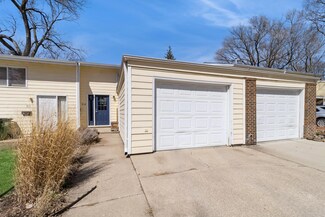 615 Meadow Place, Ames, IA 50010