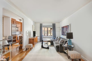 250 W 24th St Unit 6 GE, New York, NY 10011