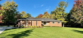 19294 Howe Rd, Strongsville, OH 44136