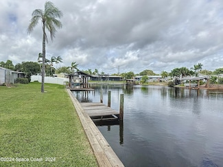 250 Richland Ave, Merritt Island, FL 32953