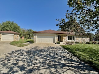 589 N Sunset Ct, Greenfield, IN 46140
