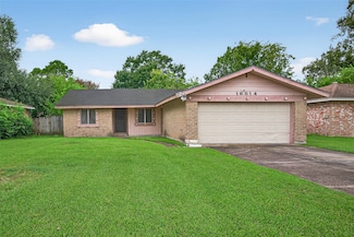 16814 Barcelona Dr, Friendswood, TX 77546