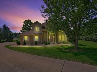 3219 Cooper Rd, Cincinnati, OH 45241