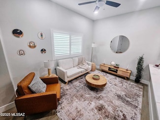 2030 E River Rd Unit 204, Tucson, AZ 85718