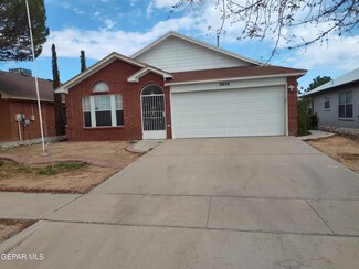3050 Oak Crest Cir, El Paso, TX 79936